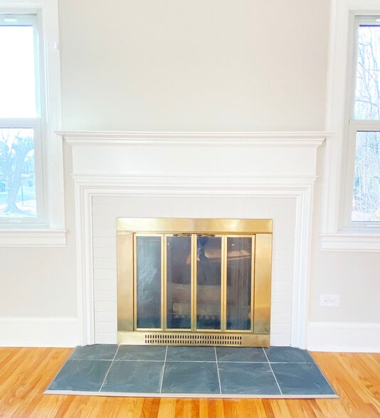 fireplace - 113 Azalea Dr