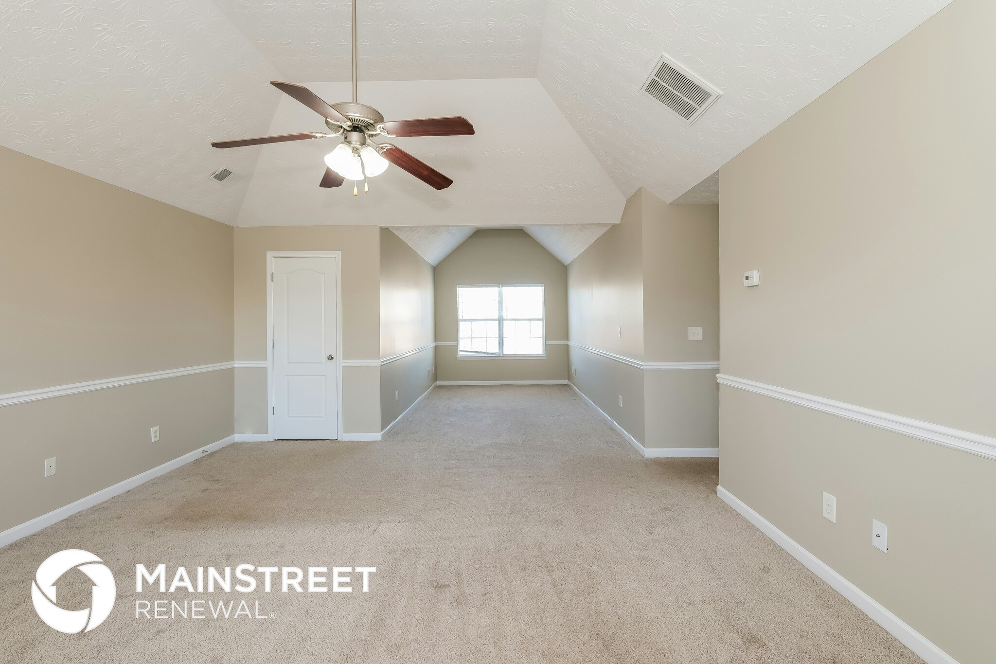 Building Photo - 40 Heaton Dr