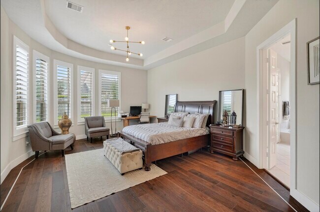 Building Photo - 26 Argosy Bend Pl