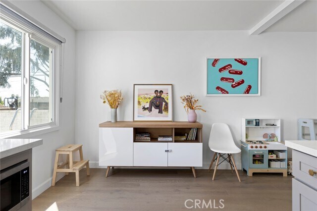 Building Photo - 1637 Elevado Ave