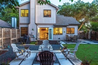 Building Photo - 12800 Meehan Dr
