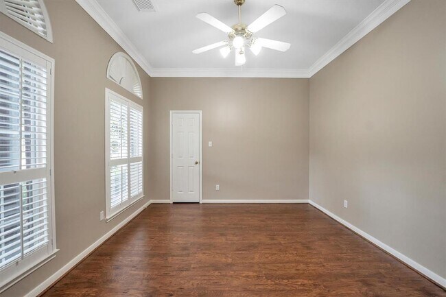 Building Photo - 2711 Sica Hollow Ln