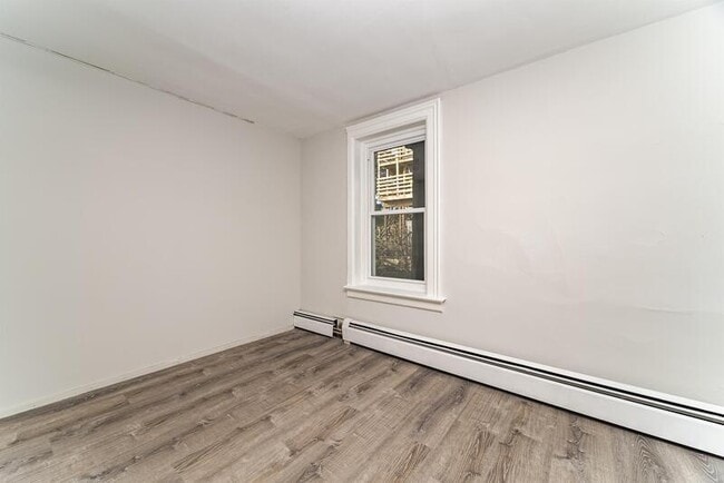 Building Photo - 66 13th St