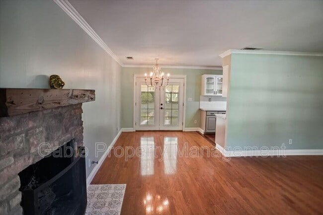 Building Photo - 26421 Torrey Pines Dr