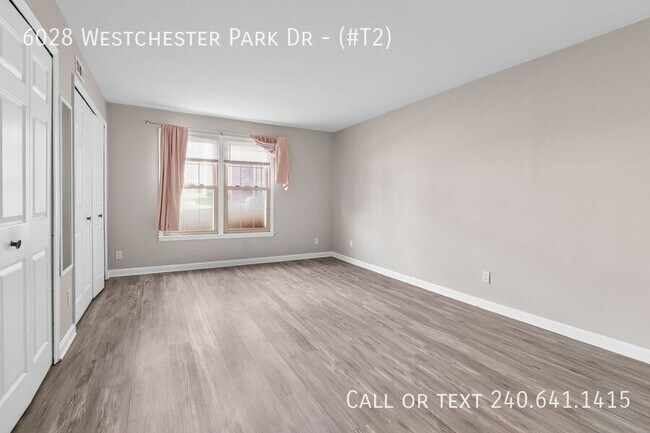 Building Photo - 6028 Westchester Park Dr
