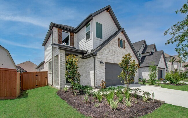 Building Photo - 24811 Harrow Mdw Dr