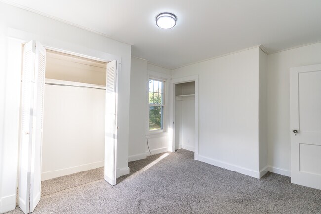 Building Photo - 418 E. Washington Blvd.