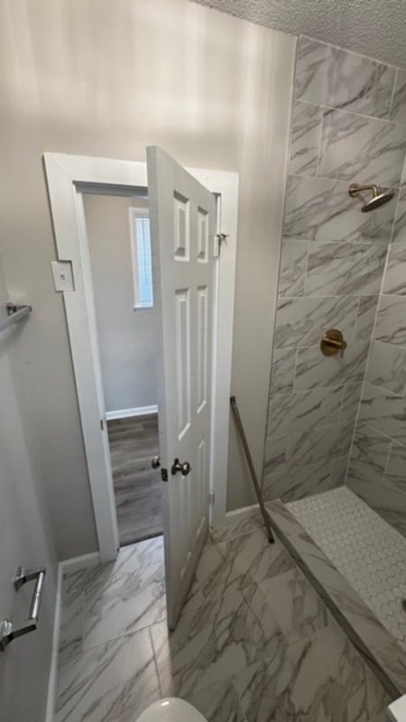 Building Photo - 1418 Snowden Ave