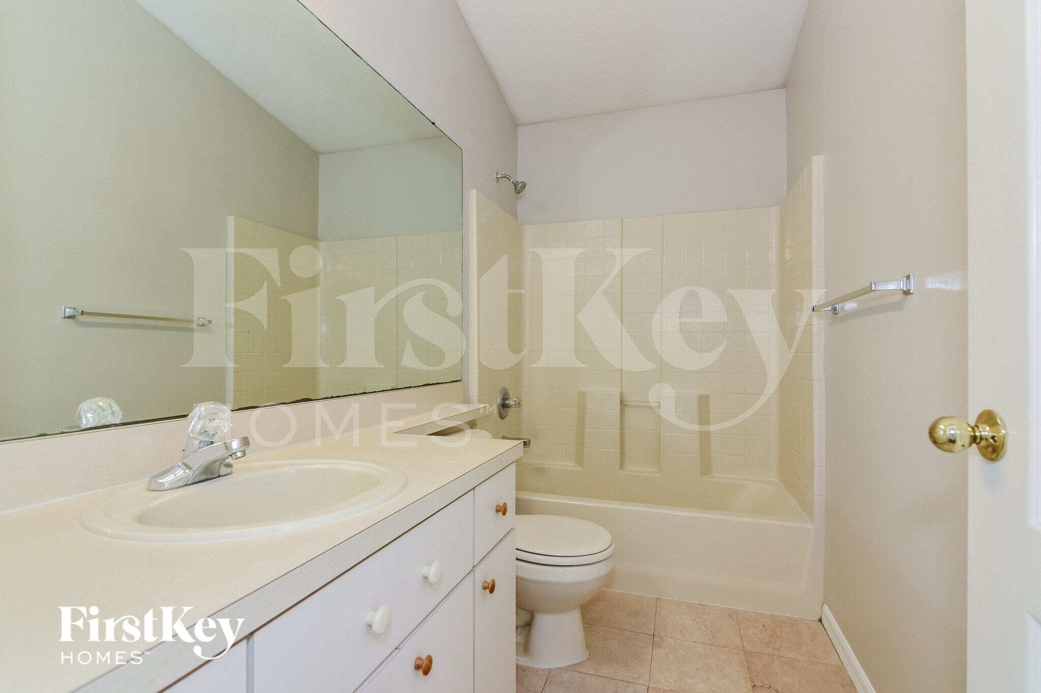 Building Photo - 18136 Birdwater Dr