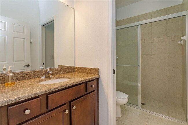 Building Photo - Immaculate Move-In Ready 3-Bedroom Home wi...