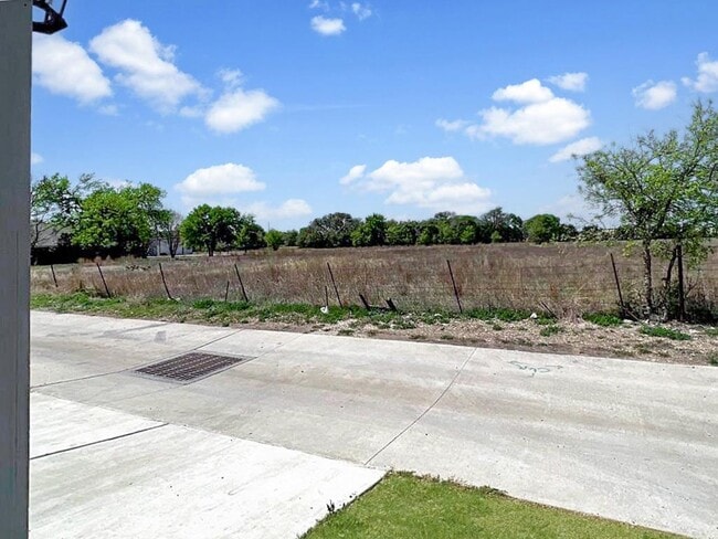 Building Photo - 2145 Arendale Dr