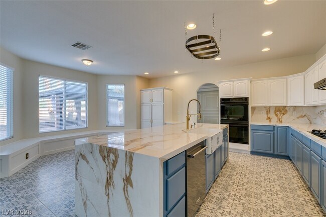 Building Photo - 2662 Sunday Grace Dr