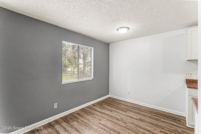 Building Photo - 2181 Agora Cir SE