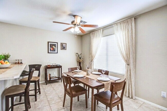 Building Photo - 24347 N Oasis Blvd