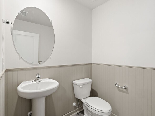 Building Photo - Newly Built 3BD, 2.5BA End Unit Raleigh Townhome with a Fenced Yard in a Prime Location