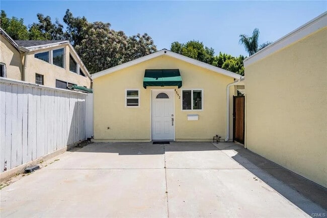 Building Photo - 4552 Murietta Ave