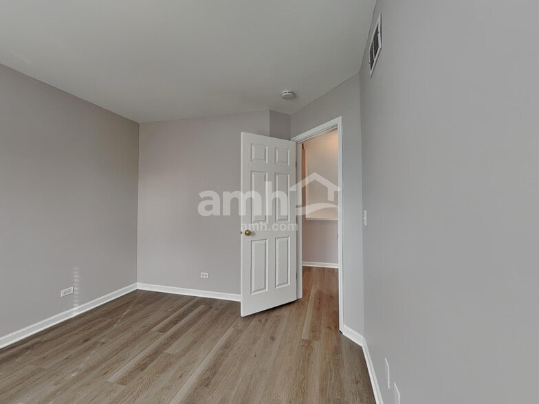 Building Photo - 1613 Gleneagle Ct