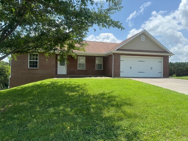 Building Photo - 2032 Bill Hicks Dr