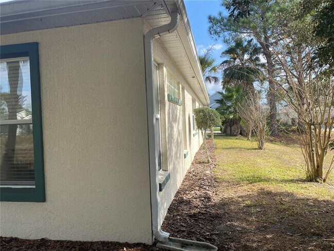 Building Photo - 11120 SW 73rd Terrace