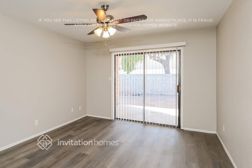 Building Photo - 4447 E Contessa St