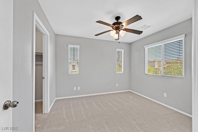 Building Photo - 8920 Hand Painted Ct