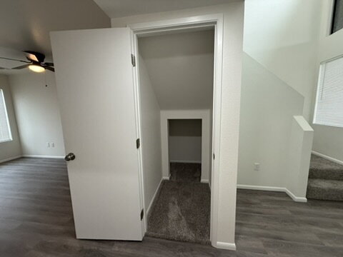 Building Photo - 3 bed 2 bath with garage $1,400 Rent