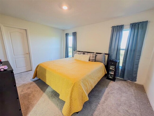 Building Photo - 334 Preserve Pointe Blvd