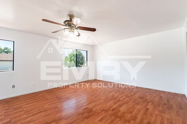 Building Photo - 9781 Karmont Ave