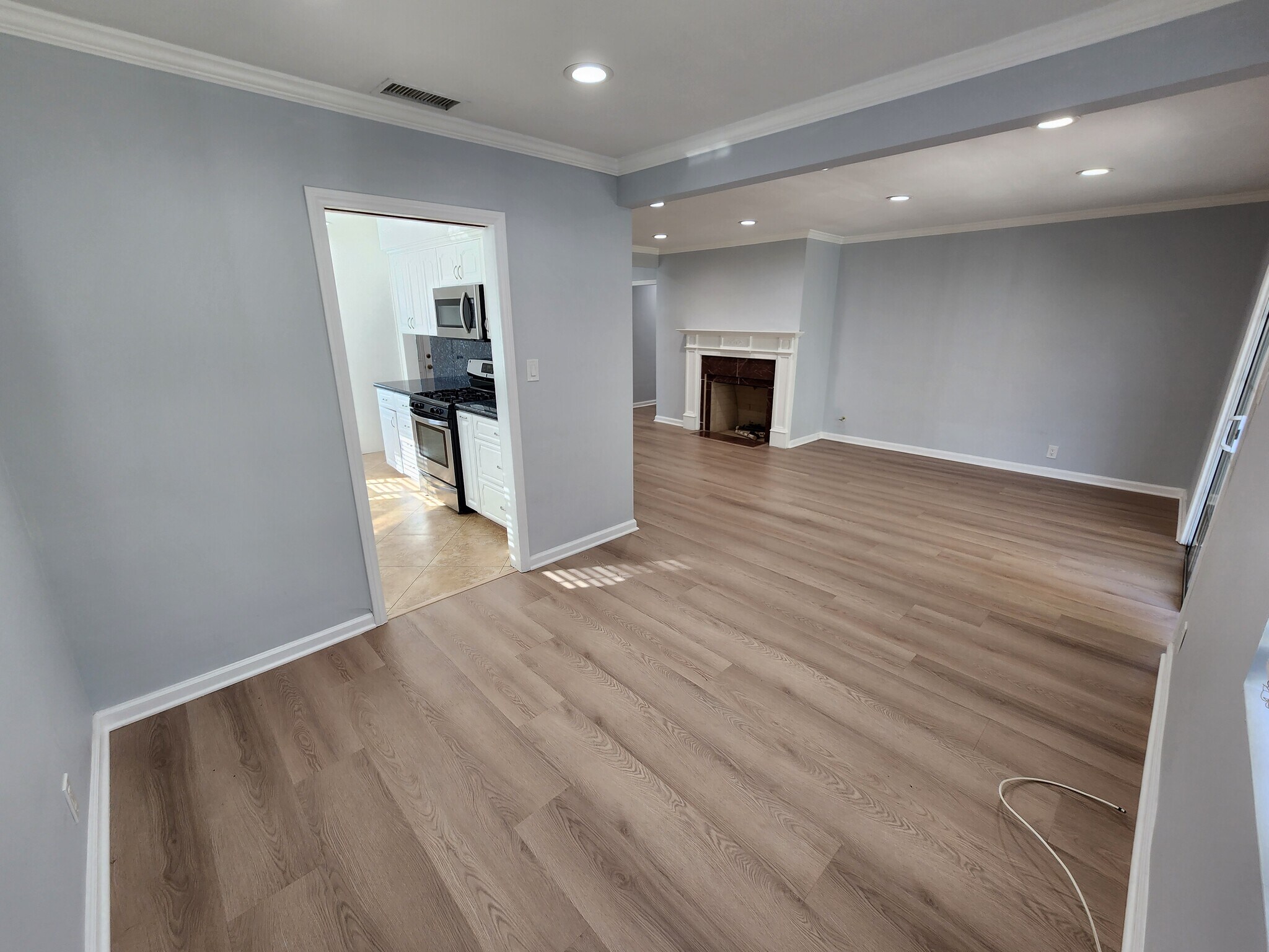 Building Photo - 12549 Barbara Ann St