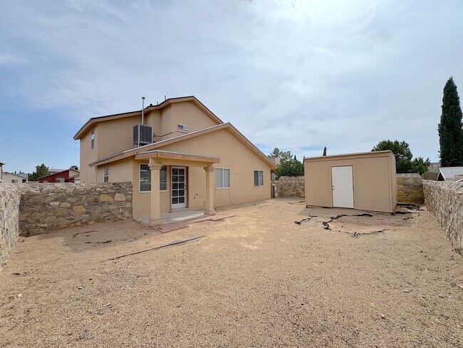 Building Photo - 12273 Tierra Maya Dr