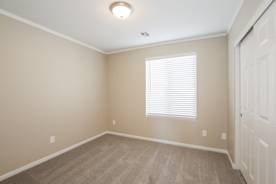 Building Photo - 6217 Boulder Rise St