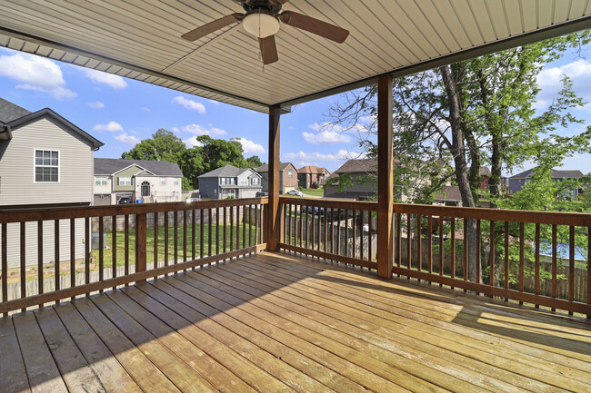 Building Photo - 2588 Hattington Dr