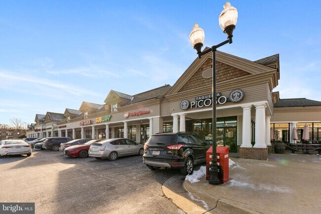 Building Photo - 4551 Strutfield Ln