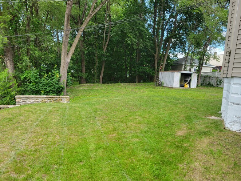 Building Photo - 11 Trenton St