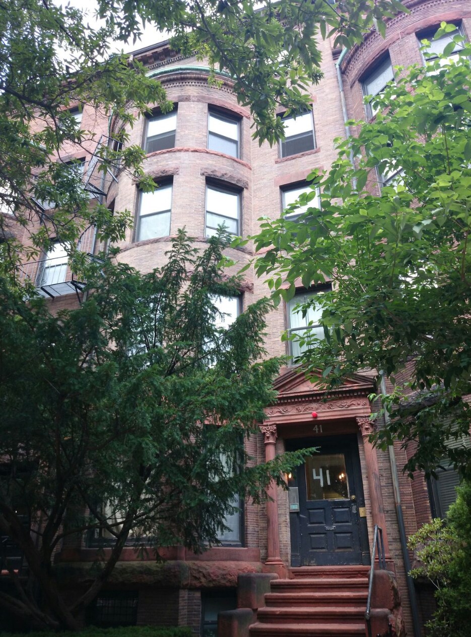 Building Photo - 41 Bay State Rd