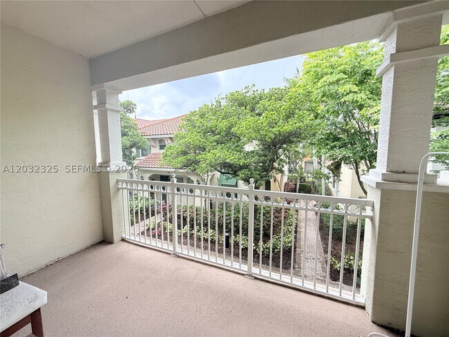 Building Photo - 3341 NW 125th Ave