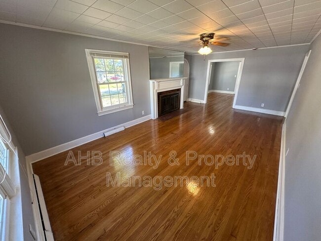 Building Photo - 528 Baldwin Rd