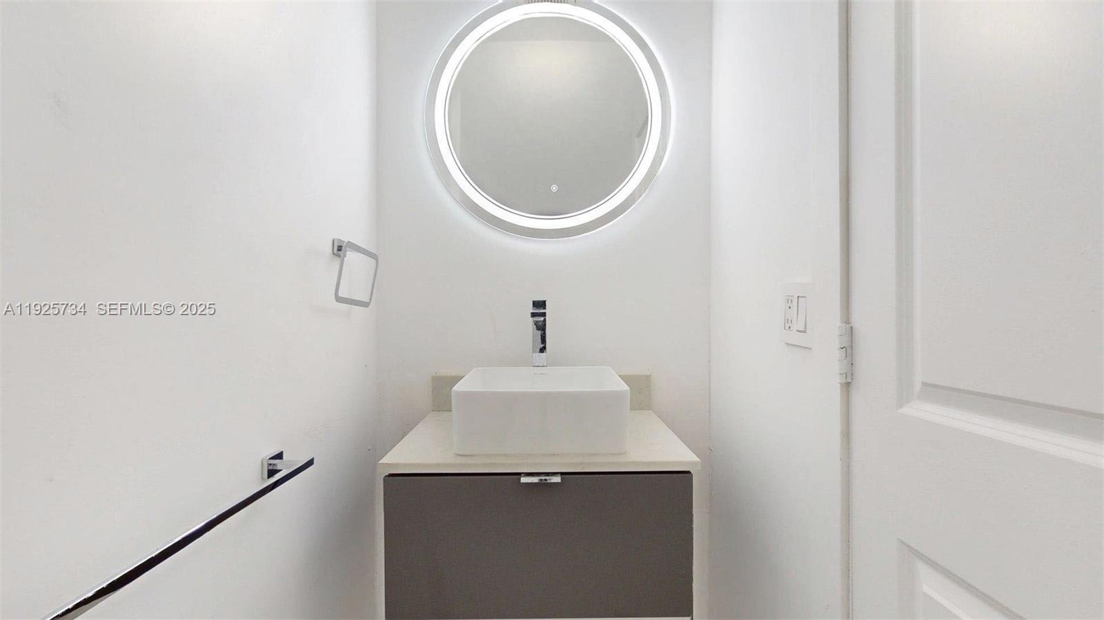 Building Photo - 8212 NW 8th Pl