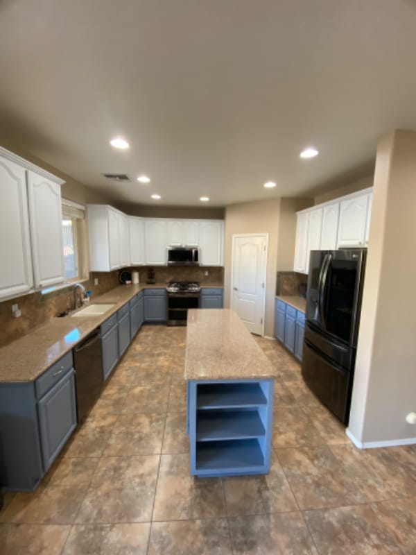 Building Photo - 42564 W Corvalis Ln