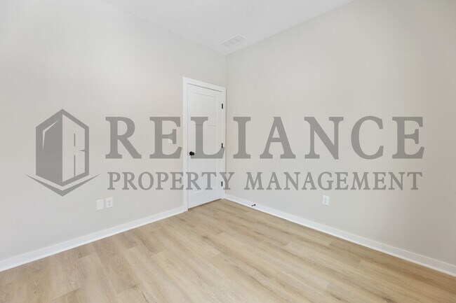 Building Photo - 12422 Blanford St