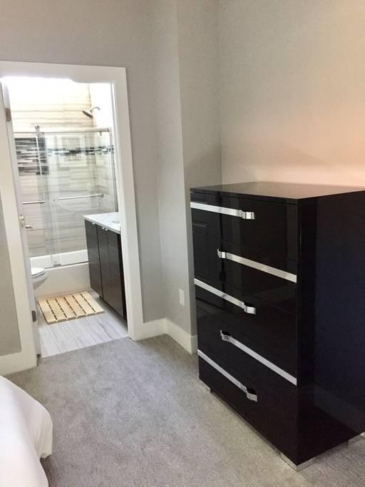 Building Photo - 5308 Downs Dr