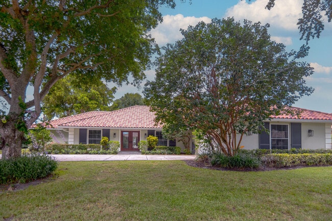 Building Photo - 3301 Embassy Dr