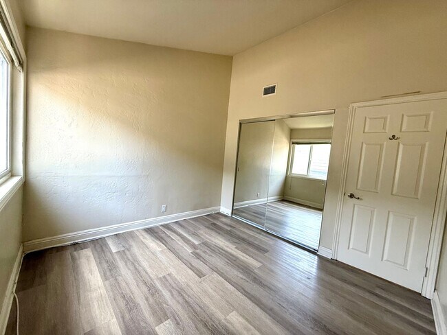 Building Photo - 2242 Elden Ave