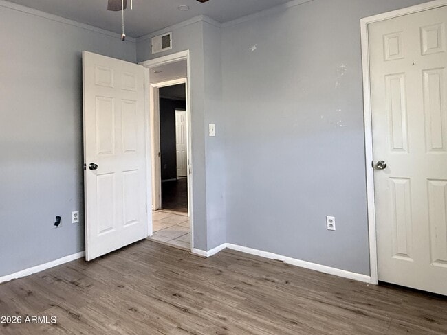 Building Photo - 14015 N 61st Ave