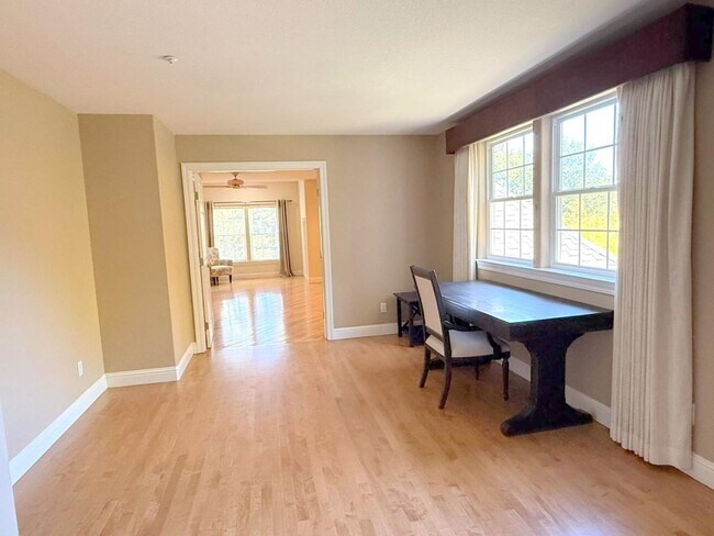 Building Photo - NEW PRICE ! Westside Alamo Custom Estate W...