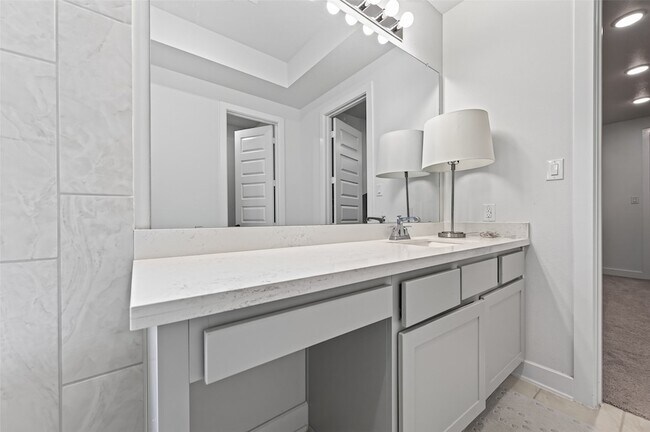 Building Photo - 3180 Stingray Cv Dr