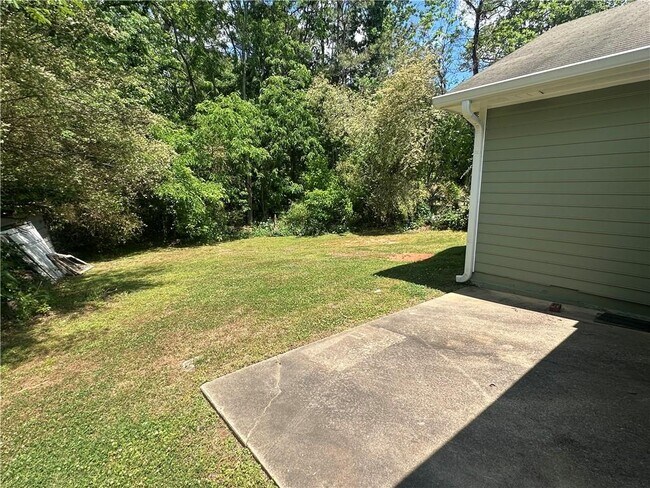 Building Photo - 227 Kelly Mill Rd