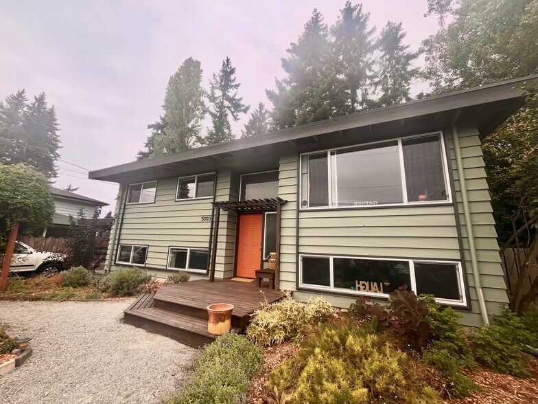 Building Photo - 5003 240th Pl SW
