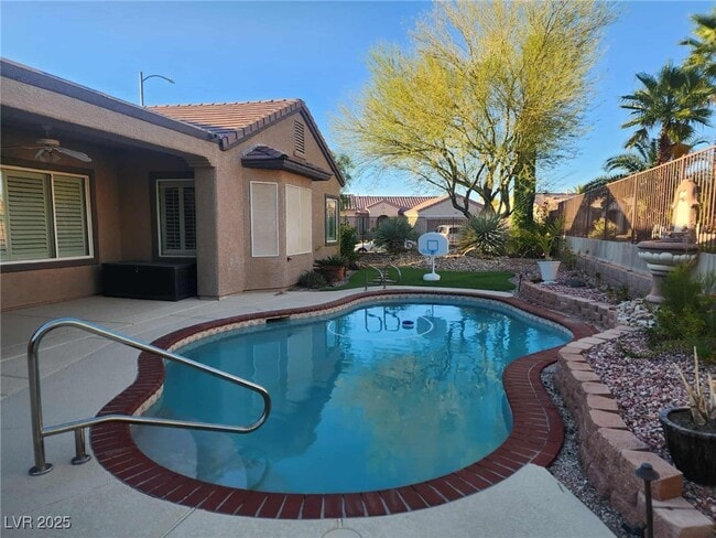 Building Photo - 2934 Maffie St