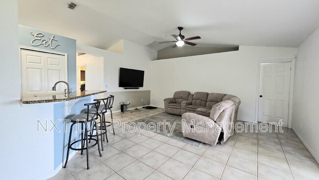 Building Photo - 1231 NW 22nd Ave